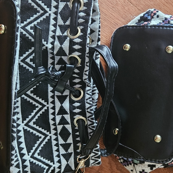 2 Mini bags - Picture 2 of 4